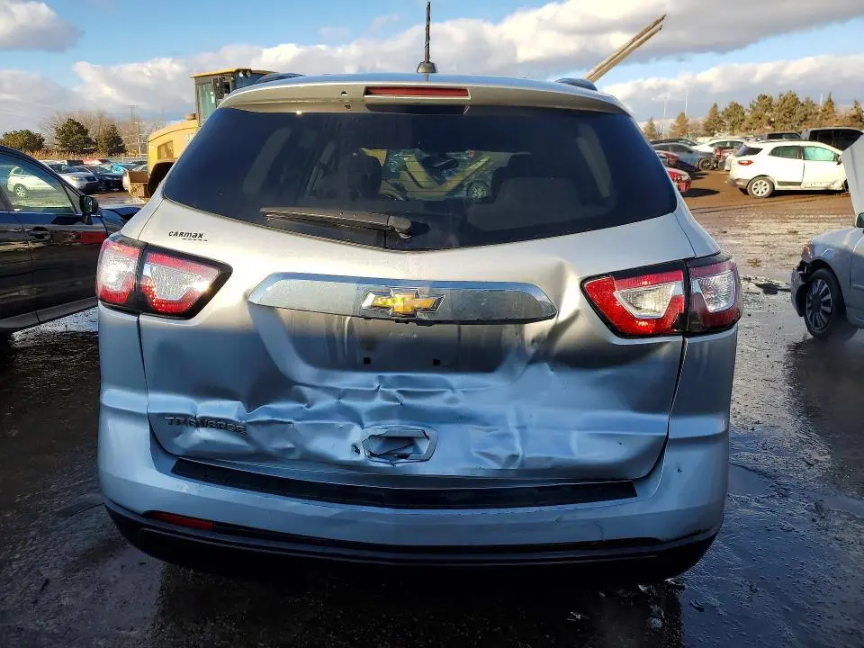 2017 CHEVROLET TRAVERSE LS  