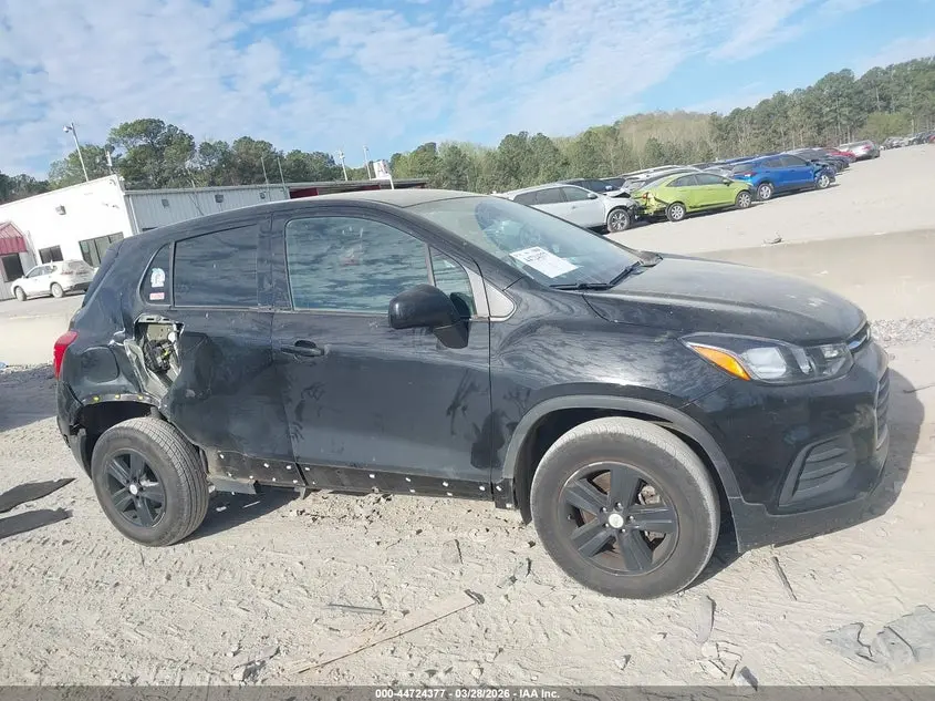 2021 CHEVROLET TRAX AWD LS