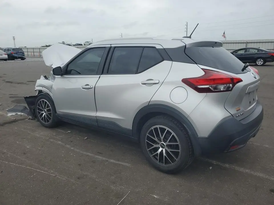 2019 NISSAN KICKS SV  
