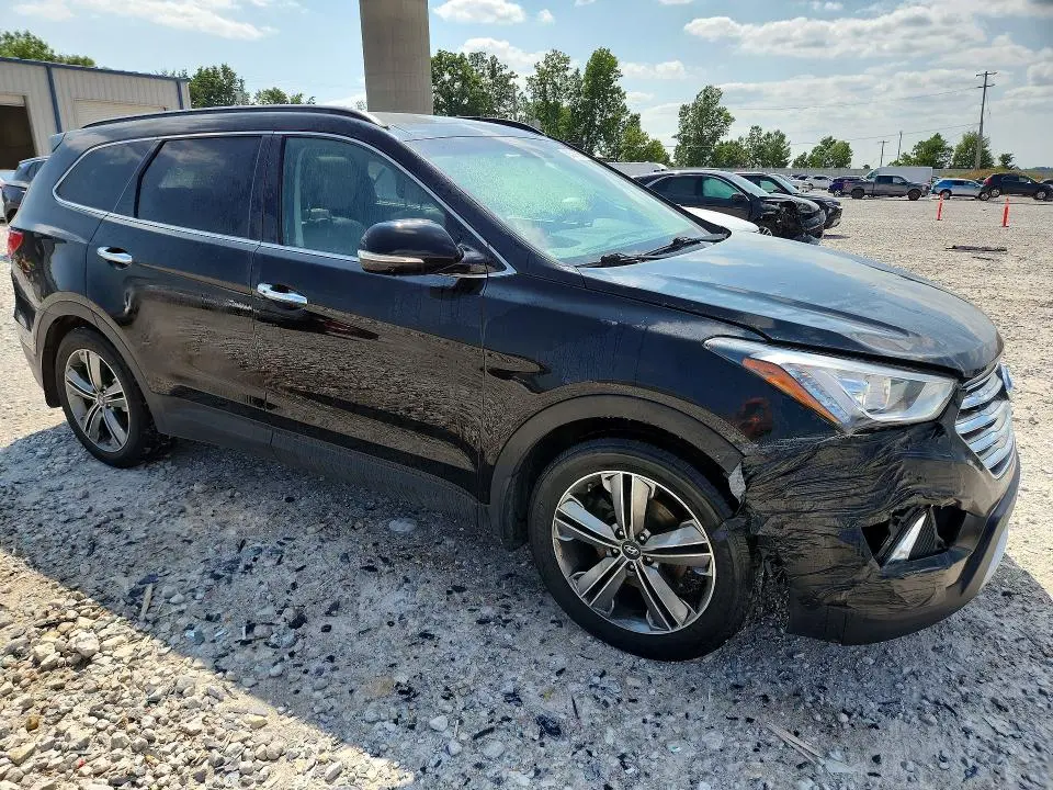 2016 HYUNDAI SANTA FE SE  