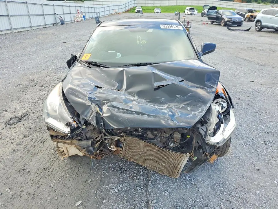2013 HYUNDAI VELOSTER BASE  