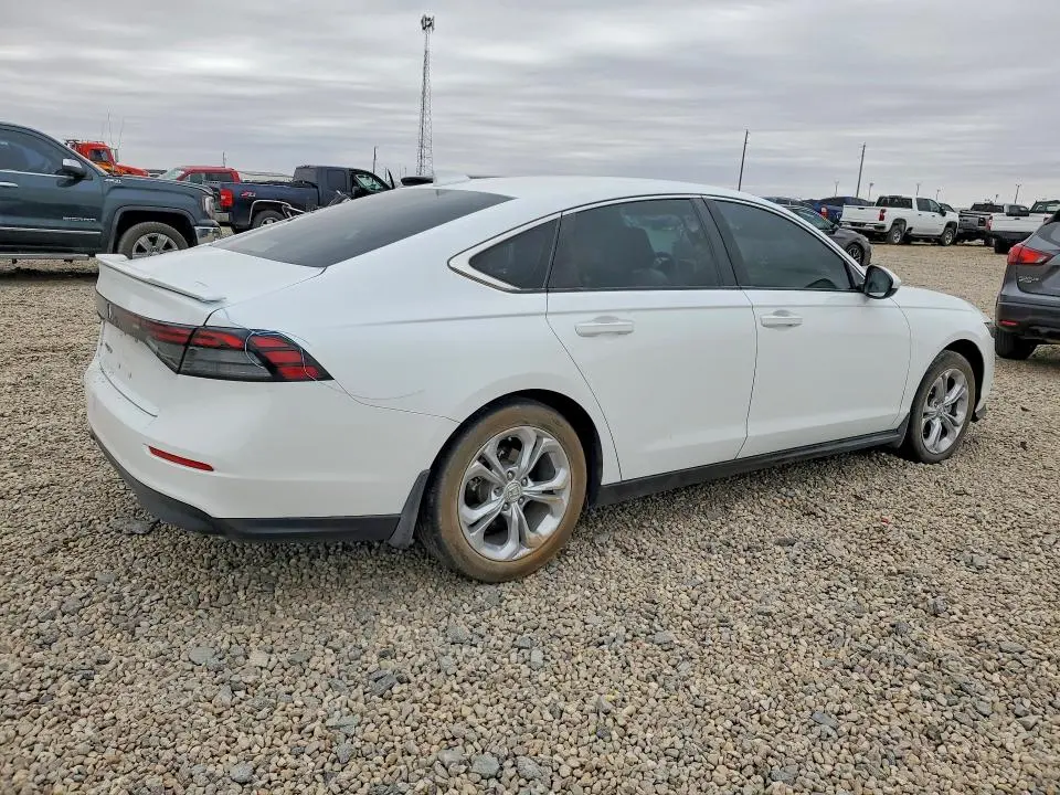 2023 HONDA ACCORD LX  