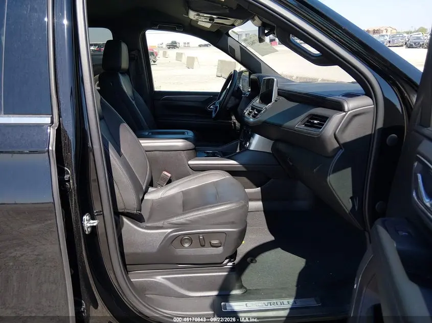 2023 CHEVROLET SUBURBAN 2WD LT