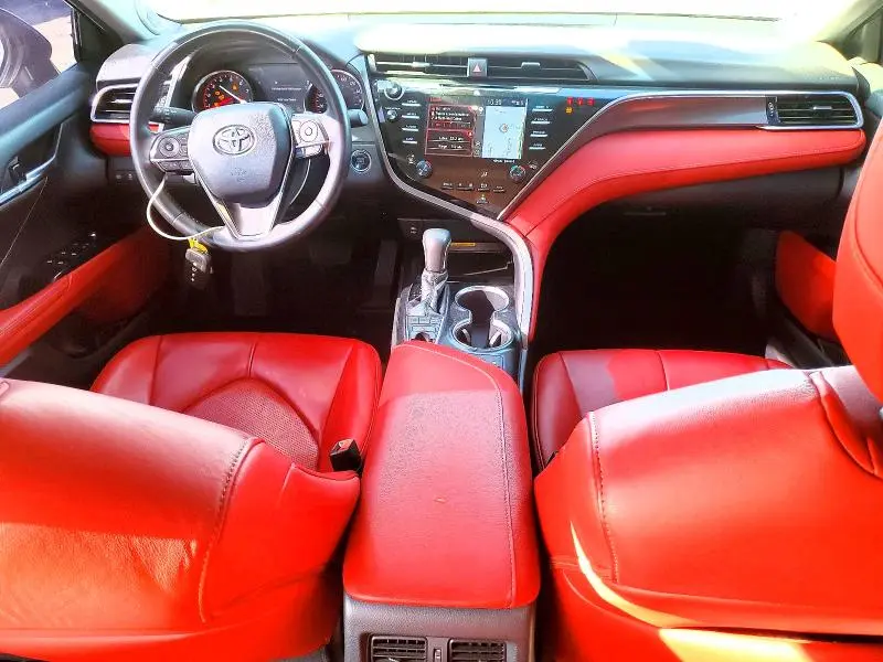 2018 TOYOTA CAMRY XSE  