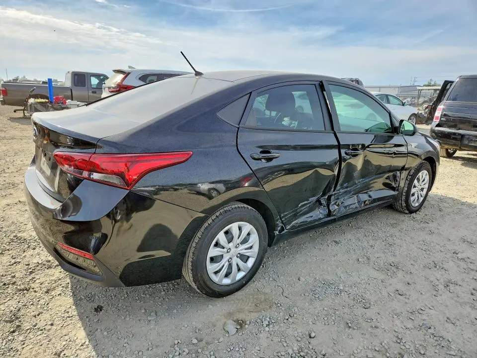 2022 HYUNDAI ACCENT SE  