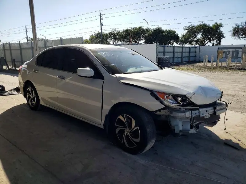 2017 HONDA ACCORD LX  