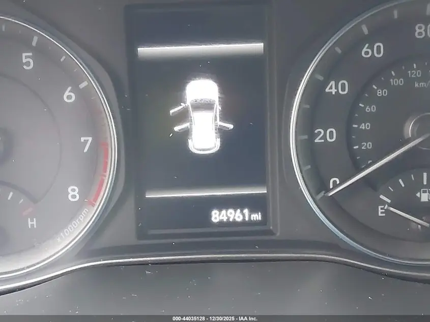 2023 HYUNDAI KONA SE