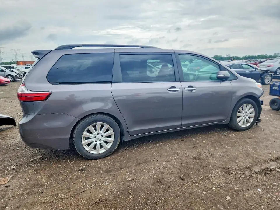 2015 TOYOTA SIENNA LIMITED PREMIUM 7-PASSENGER  