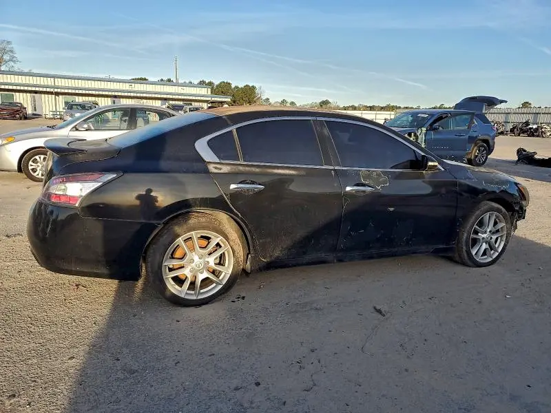 2012 NISSAN MAXIMA S  