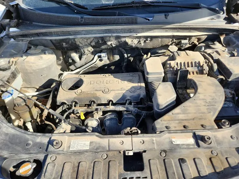 2011 KIA SORENTO BASE  