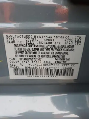 2025 NISSAN SENTRA SV  