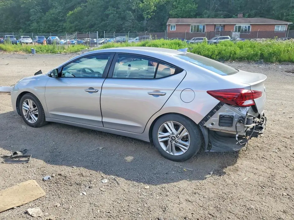 2020 HYUNDAI ELANTRA SEL  