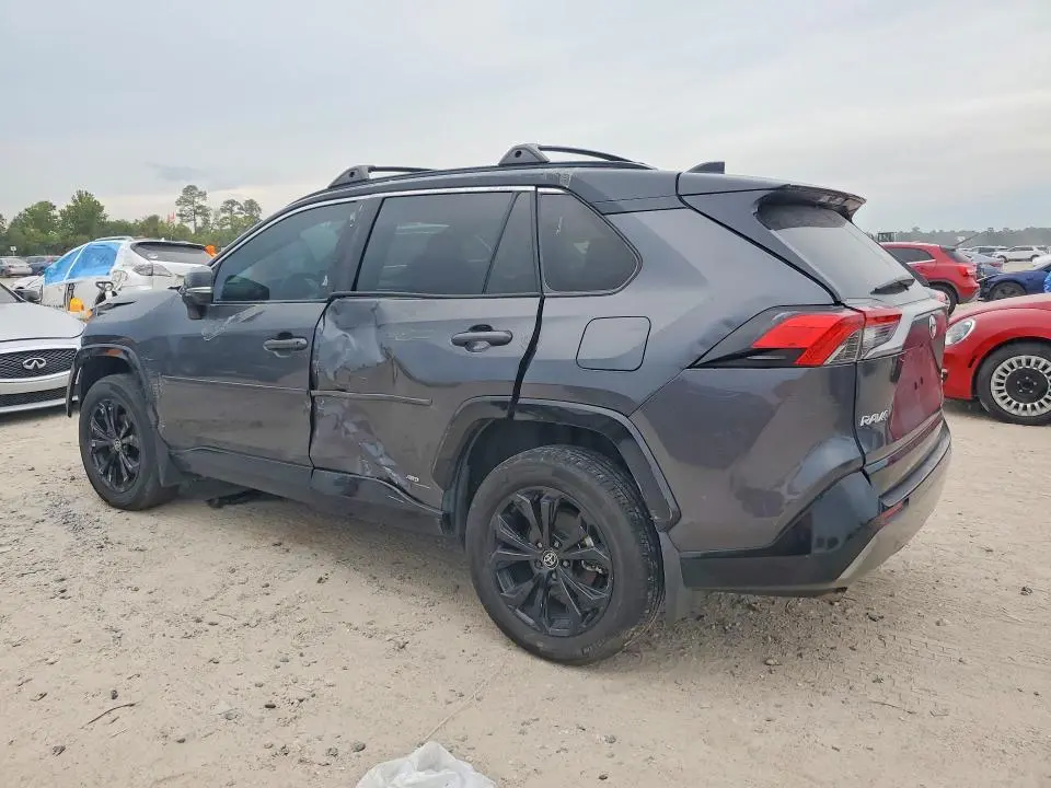 2025 TOYOTA RAV4 XSE  