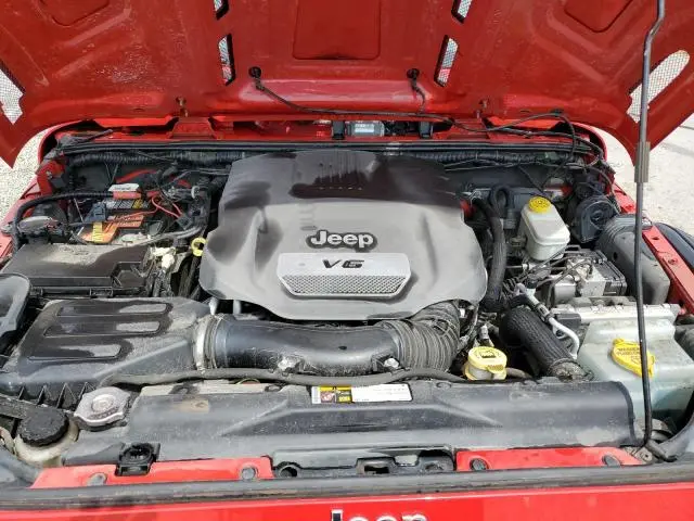 2014 JEEP WRANGLER SAHARA  