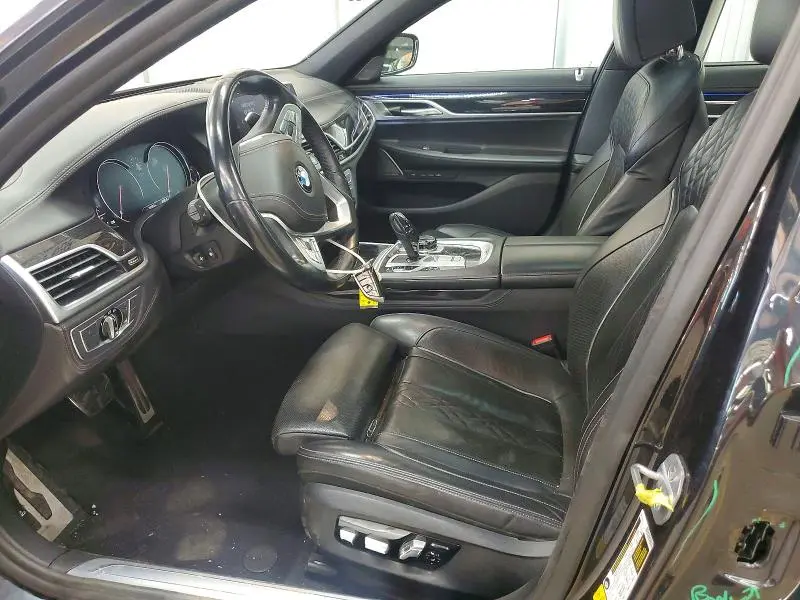 2019 BMW 750 I  