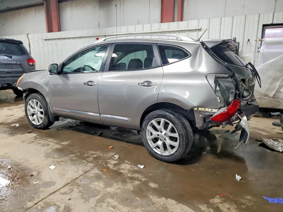 2012 NISSAN ROGUE S  