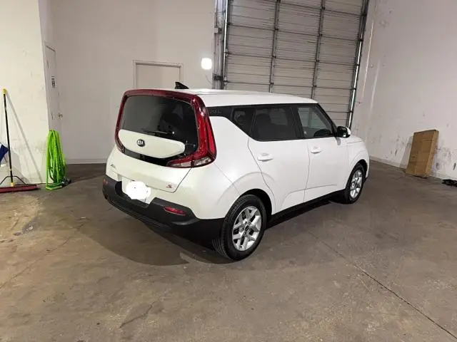2020 KIA SOUL LX  