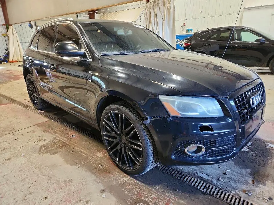 2012 AUDI Q5 PREMIUM PLUS  