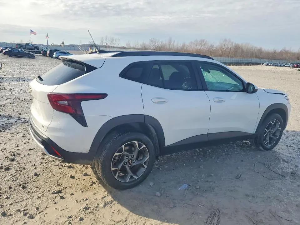 2025 CHEVROLET TRAX 1LT  