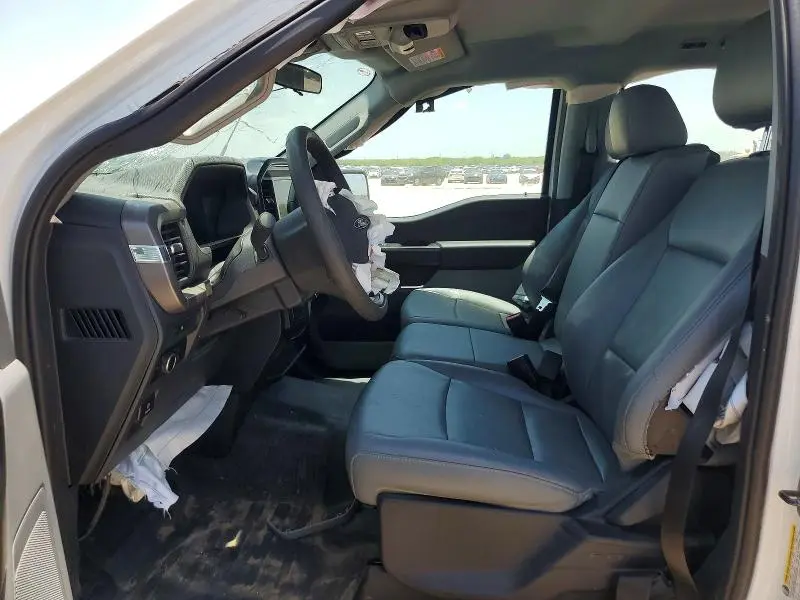 2025 FORD F150 XL  