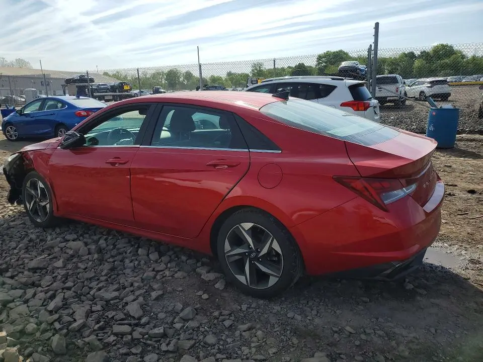 2022 HYUNDAI ELANTRA SEL  