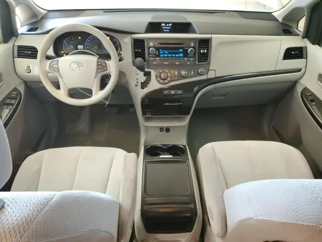2012 TOYOTA SIENNA LE  