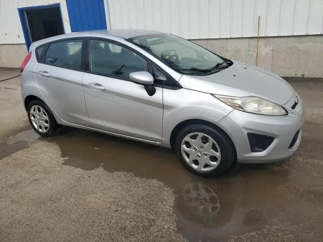 2011 FORD FIESTA SE  