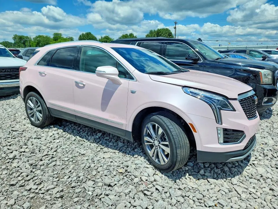 2025 CADILLAC XT5 PREMIUM LUXURY  