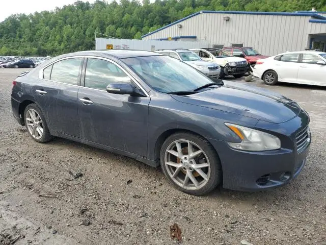 2010 NISSAN MAXIMA S