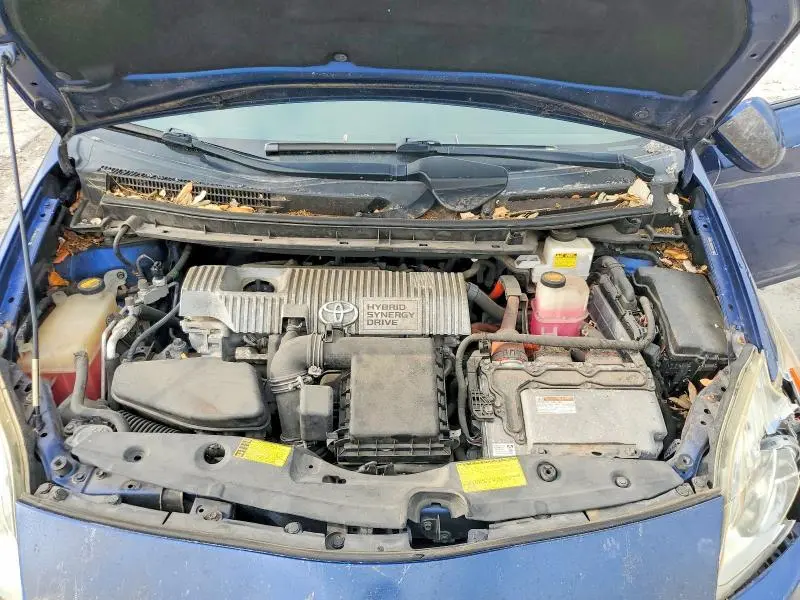 2011 TOYOTA PRIUS THREE  