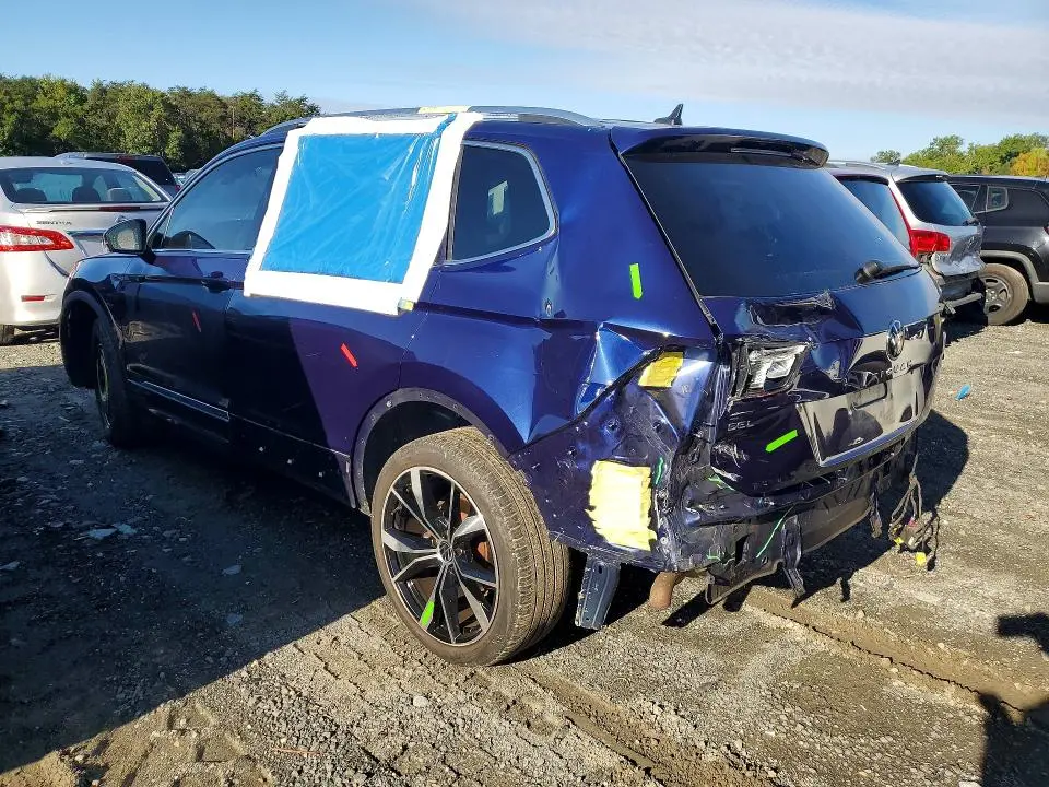 2022 VOLKSWAGEN TIGUAN SEL R-LINE  