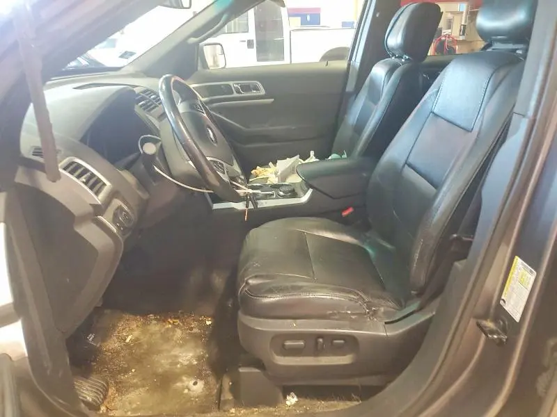 2011 FORD EXPLORER XLT  