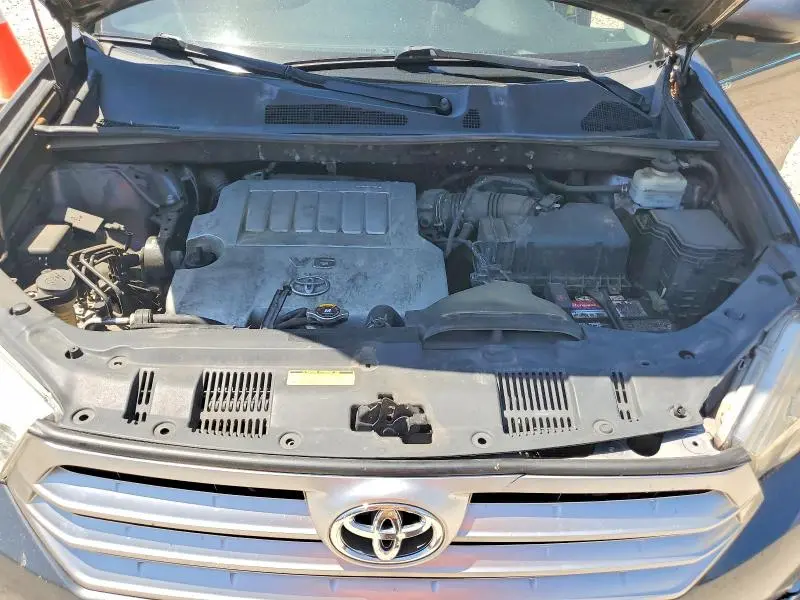 2011 TOYOTA HIGHLANDER LIMITED  