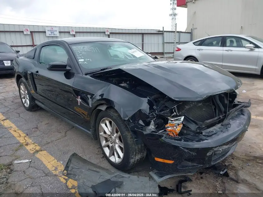 2011 FORD MUSTANG V6 PREMIUM