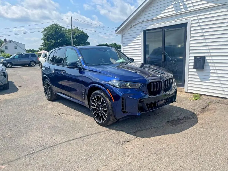 2024 BMW X5 M60I  