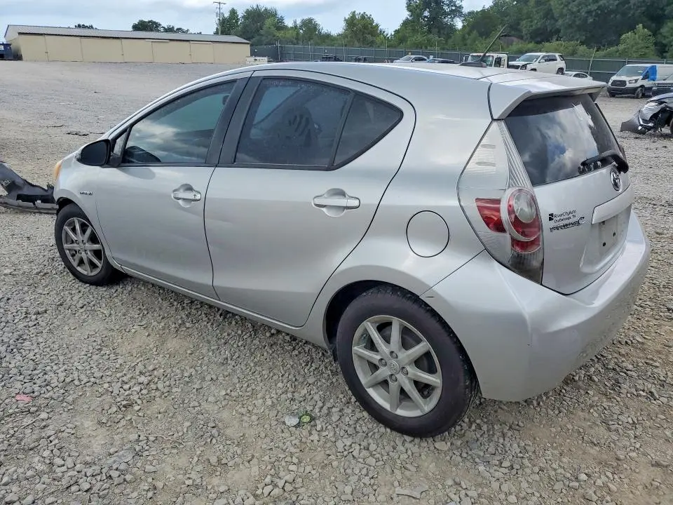 2013 TOYOTA PRIUS C THREE  
