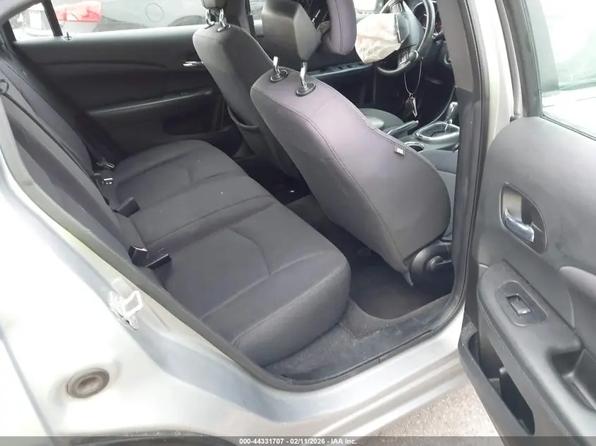2014 CHRYSLER 200 LX