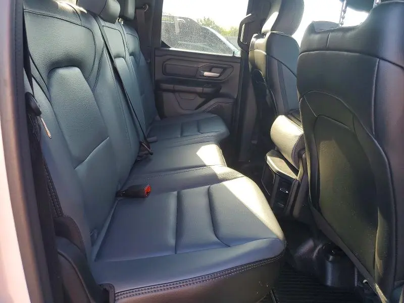 2024 RAM 1500 TRADESMAN  