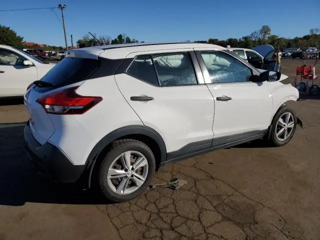 2020 NISSAN KICKS S  