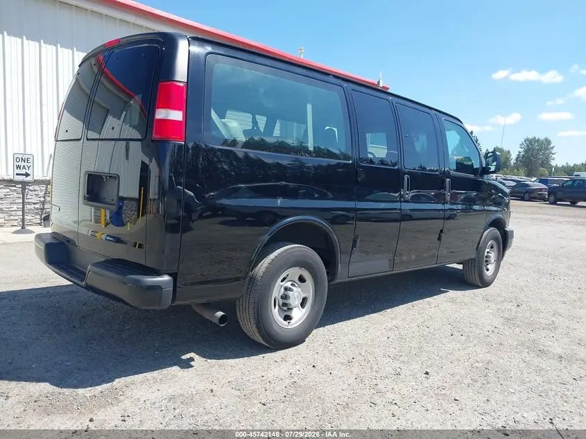 2018 CHEVROLET EXPRESS 2500 LS