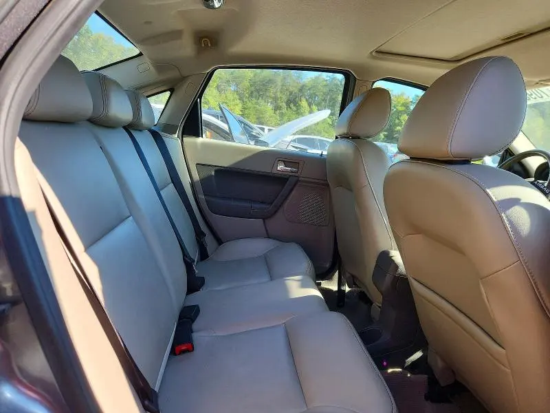 2011 FORD FOCUS SEL  