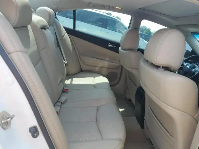 2014 NISSAN MAXIMA S  