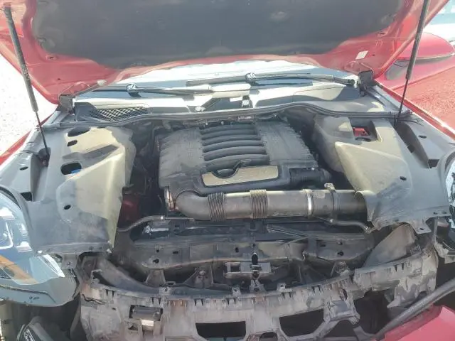 2016 PORSCHE CAYENNE   