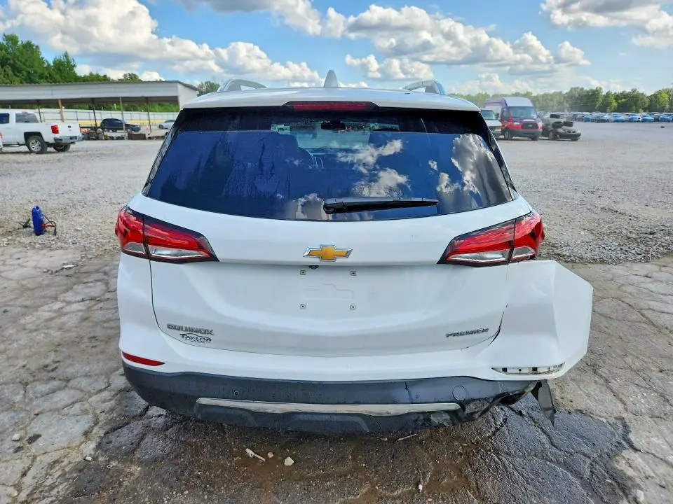 2022 CHEVROLET EQUINOX PREMIER  