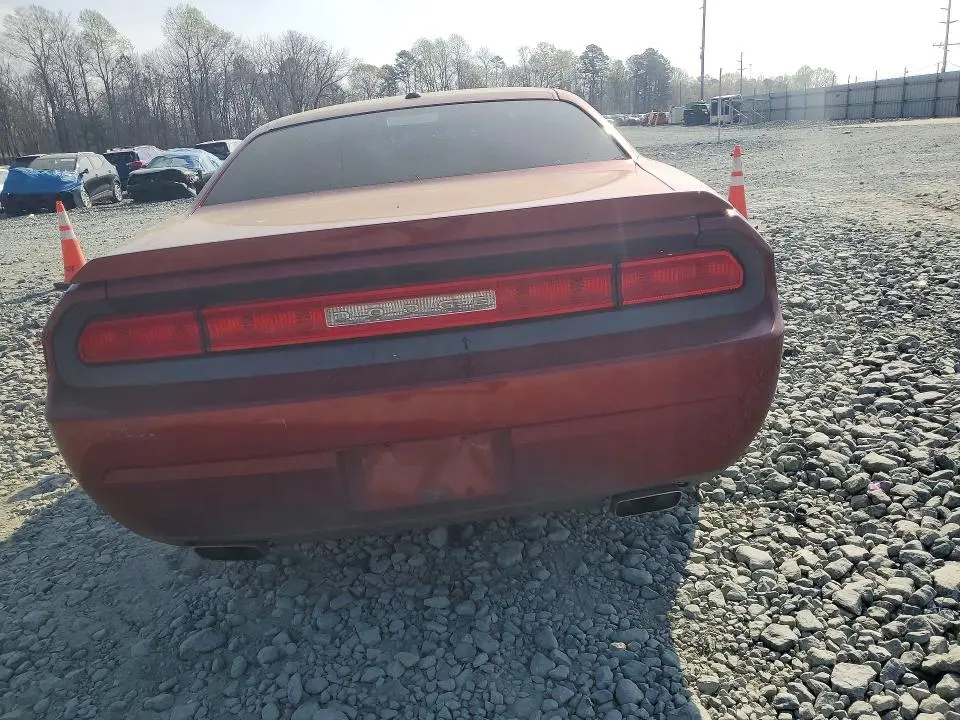 2014 DODGE CHALLENGER SXT  