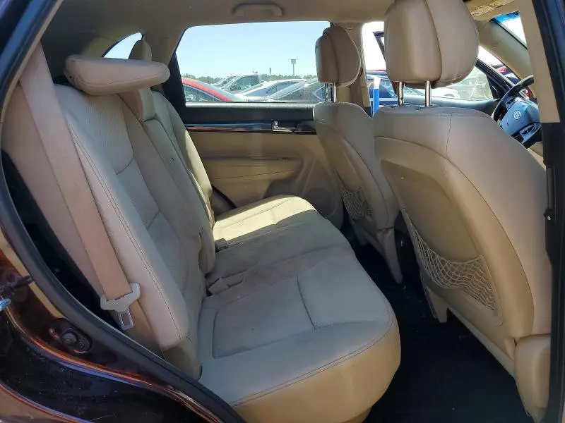 2011 KIA SORENTO LX  