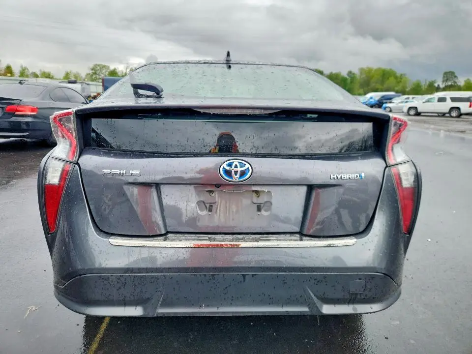 2016 TOYOTA PRIUS FOUR TOURING  