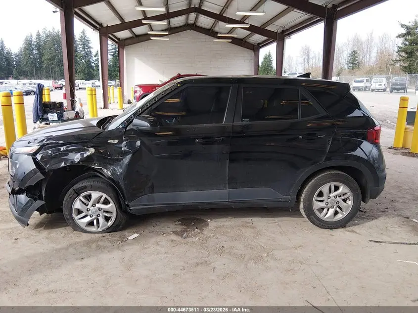 2022 HYUNDAI VENUE SE
