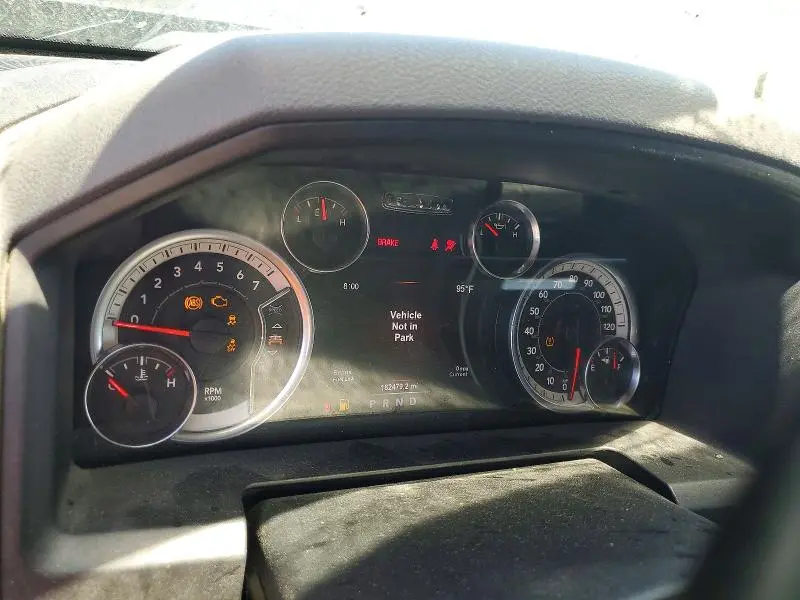 2017 RAM 1500 SLT  