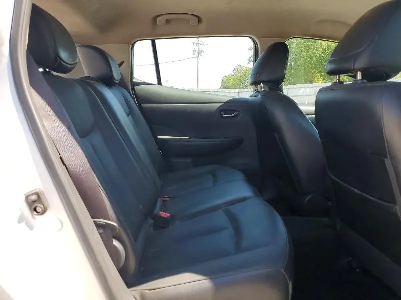 2013 NISSAN LEAF S  